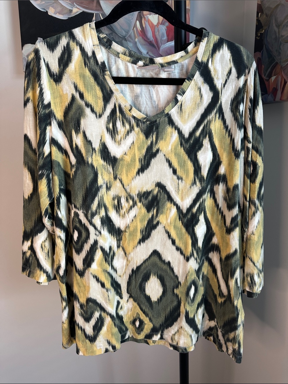 Chico's V-Neck Long Sleeve Top